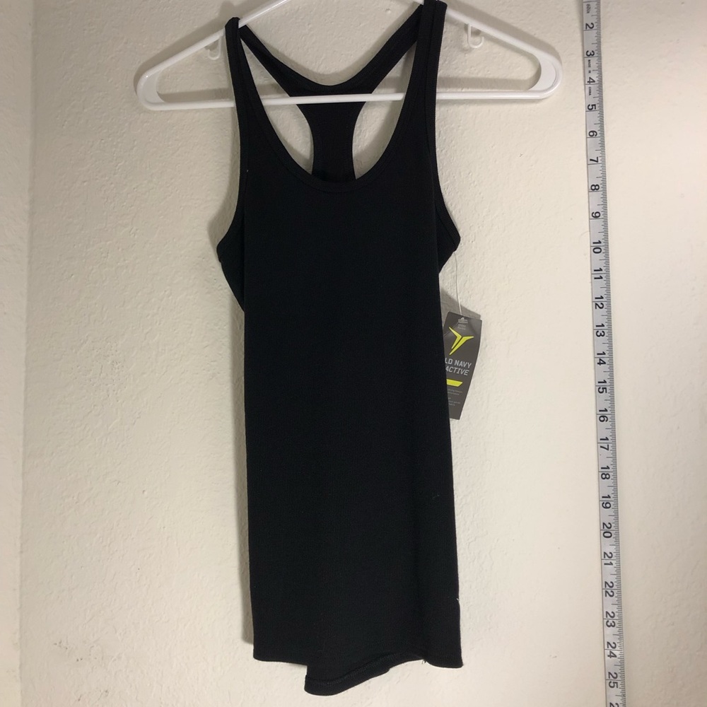 OLD NAVY ACTIVE Wear Muscle Shirt